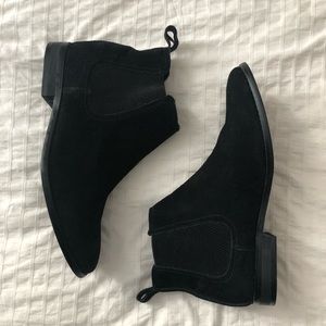 Steve Madden Men’s Chelsea Boots